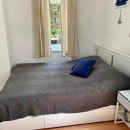 And By The Sea - 14937 Maison d'hôtes 3*